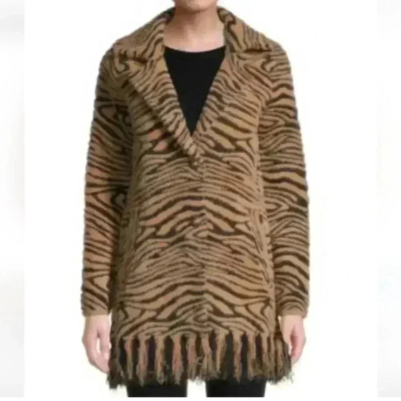 NVLT Women Tiger Pattern Rust/ Black Coat Jacket Button Closure Size Medium NWT - Picture 1 of 15